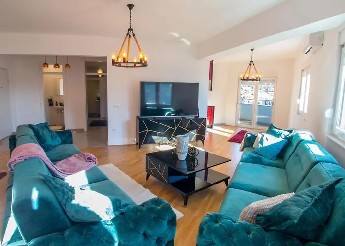 Apartment President